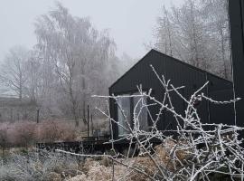 Czarnydomek, Hotel in Gromadzin