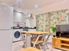 Bright Cozy 2 bedroom Apartment in Oxford