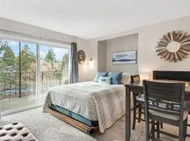 Downtown Studio on the River