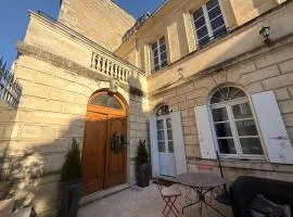 La villa du Consulat - Hôtel Particulier - Ascenseur - piscine - Bordeaux
