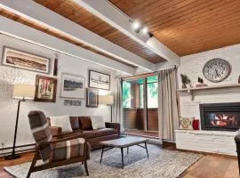 Modern 1BR Walk to Peak 9 Lifts at 800 Columbine - Sleeps 4