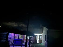 La HACIENDA, готель у місті Orgaz