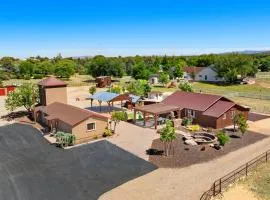 Zebra Ranch 16-guest Compound Mtn Vuspapkl Bal