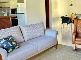 Casarão com 5 Suítes - 150m da praia - até 15 pessoas - família e lazer