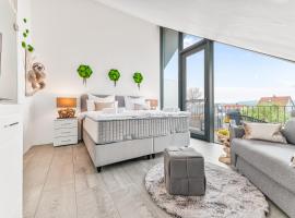 Tropic Love - Seezugang - Seesicht I BeachParadise I Massage - Trampolin - Light Show - Parken - Cinema Feeling - BBQ, resort en Gaienhofen