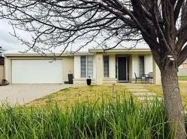 Lakeside Nagambie 4guests