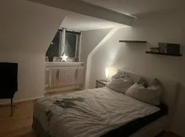 Ruhige Wohlfühloase unterm Dach