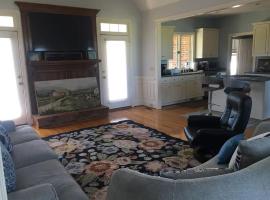 Discover small-town charm and Southern hospitality, hotel i Benson