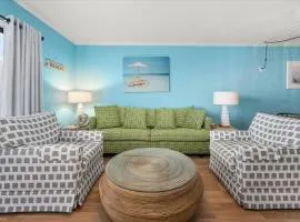 Amazing 2 Bedroom Royal Hawaiian Condo with Outdoor & Indoor Pool!