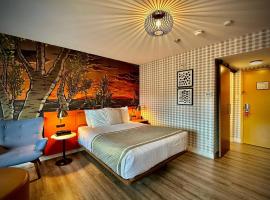 Quality Inn & Suites Thunder Bay Downtown, hotel cerca de Aeropuerto internacional de Thunder Bay - YQT, Thunder Bay