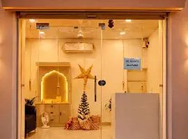 The Brij Retreat , 50 mtr from Shri Krishna Janambhumi