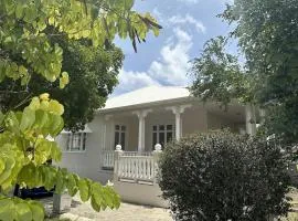 BellaDonna By The Bay