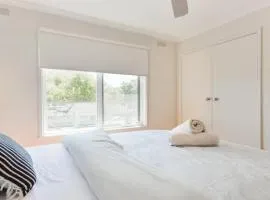 San Remo Getaway - Incredible Central Location