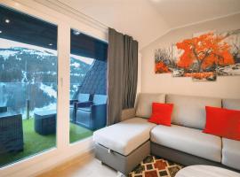 Jacuzzi con terraza y vistas panor&aacute;micas a Grandvalira I AndBnB, Unterkunft zur Selbstverpflegung in Bordes d&acute;Envalira