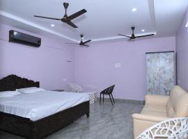 SV FUNCTION HALL AC AND NON AC ROOMs โรงแรมในKadiyam