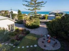 Chiton Cottage by the Sea - Restaurants, Bikes, Pets