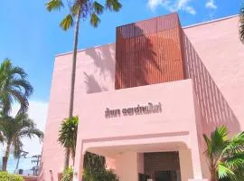 Pink Residence Chalong