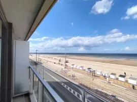 2 Bedroom Amazing Apartment In Oostende