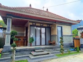 Nyoman Guest House, hotel in Singaraja