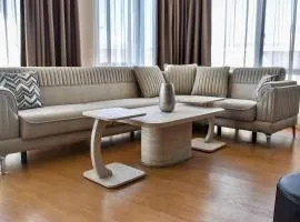 VIP APART HOUSE Захир- Таня