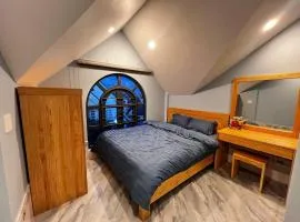 Chăn Ấm Nệm Êm Homestay