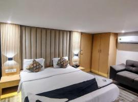 hotel Sunrise Residency, hotel dicht bij: Luchthaven Chhatrapati Shivaji Mumbai - BOM, Bombay