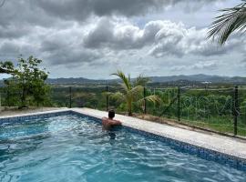 Cabang View - Hillstay Retreat, hotel en Kampung Padang Masirat