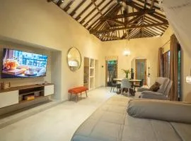 Suite room 2 near Bali zoo