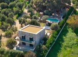 Estate Irianna 4 Bedroom Private Pool Villa & 2 Bedroom Guesthouse Rhodes