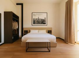 Cavour Suites, hotel in Ancona