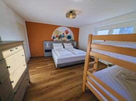 Frankenherz-Apartments - Premium Wohnung mit Terrasse & zwei Schlafzimmern, nahe Playmobil-Funpark, Self-Check-In, hôtel à Großhabersdorf