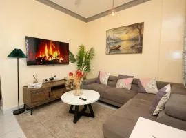 Cosy 1 Bedroom in CBD Mombasa with City View