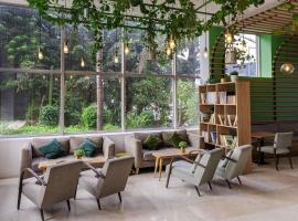 Ibis Casablanca City Center, hotel pro pobyt s dom&aacute;c&iacute;mi mazl&iacute;čky v destinaci Casablanca