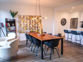 Terrace Condo with River View and Pool, acomoda&ccedil;&atilde;o em condom&iacute;nio em Baie-Saint-Paul