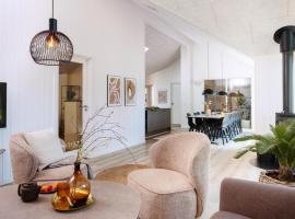 Villavilla #593 - R&oslash;m&oslash;, Sydjylland，位于孔斯马克的带热水浴缸的酒店