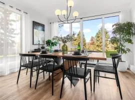 Le Kingsville - High-End Condo with View