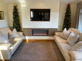 New Forest 2 bedroom Guest Suite & Hot Tub