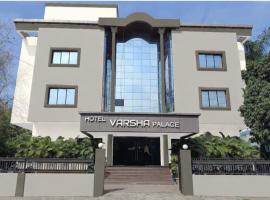 Hotel Varsha Palace, hotel i Aurangabad