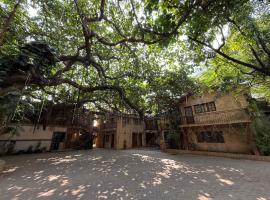 Hotel Beach Garden، فندق في مومباي