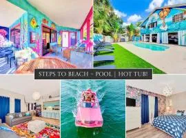 Pink Flamingo Unit, Steps to Beach, Siesta Key Village & Pet-Friendly