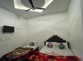 Mayank Residency, готель у місті Амрітсар