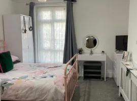 Chic & Cosy Studio Apartment