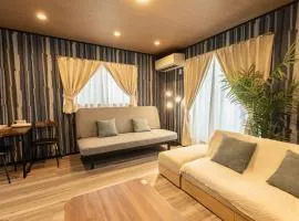 貸切新築ヴィラ l 最大9名 l 小田原城徒歩14分 l 無料P l 箱根板橋駅徒歩9分 l Private Villa Minamicho Odawara