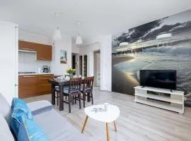 Atmospheric Apartment in Kołobrzeg Center with Desk and Bathtub by Noclegi Renters