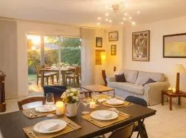 BAG GWENN 2 chambres Plages et Commerces à pied Jardin clos Petit chien bienvenu Parking