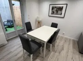 Maison des volcans - 3 chambres doubles - avec Terrasse et Wifi - 8 couchages