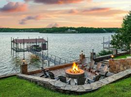 Gather in Style Space Views & Comfort, hotel a Runaway Bay