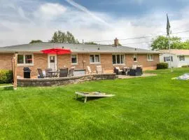 Stadium District Resch 3 BR Sleeps 8