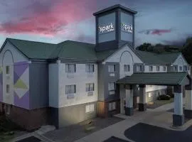 Spark by Hilton Lakewood Denver Southwest