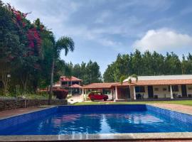 Bougainvillea、チクマガルールのゴルフ場併設ホテル